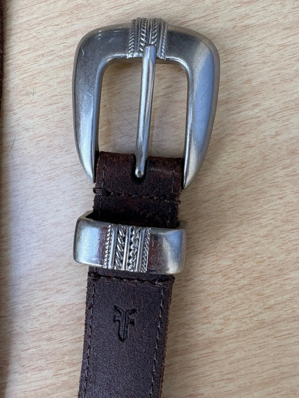Frye Wm’s Whipstitch Edge Brown Leather Belt NWOT Sz S